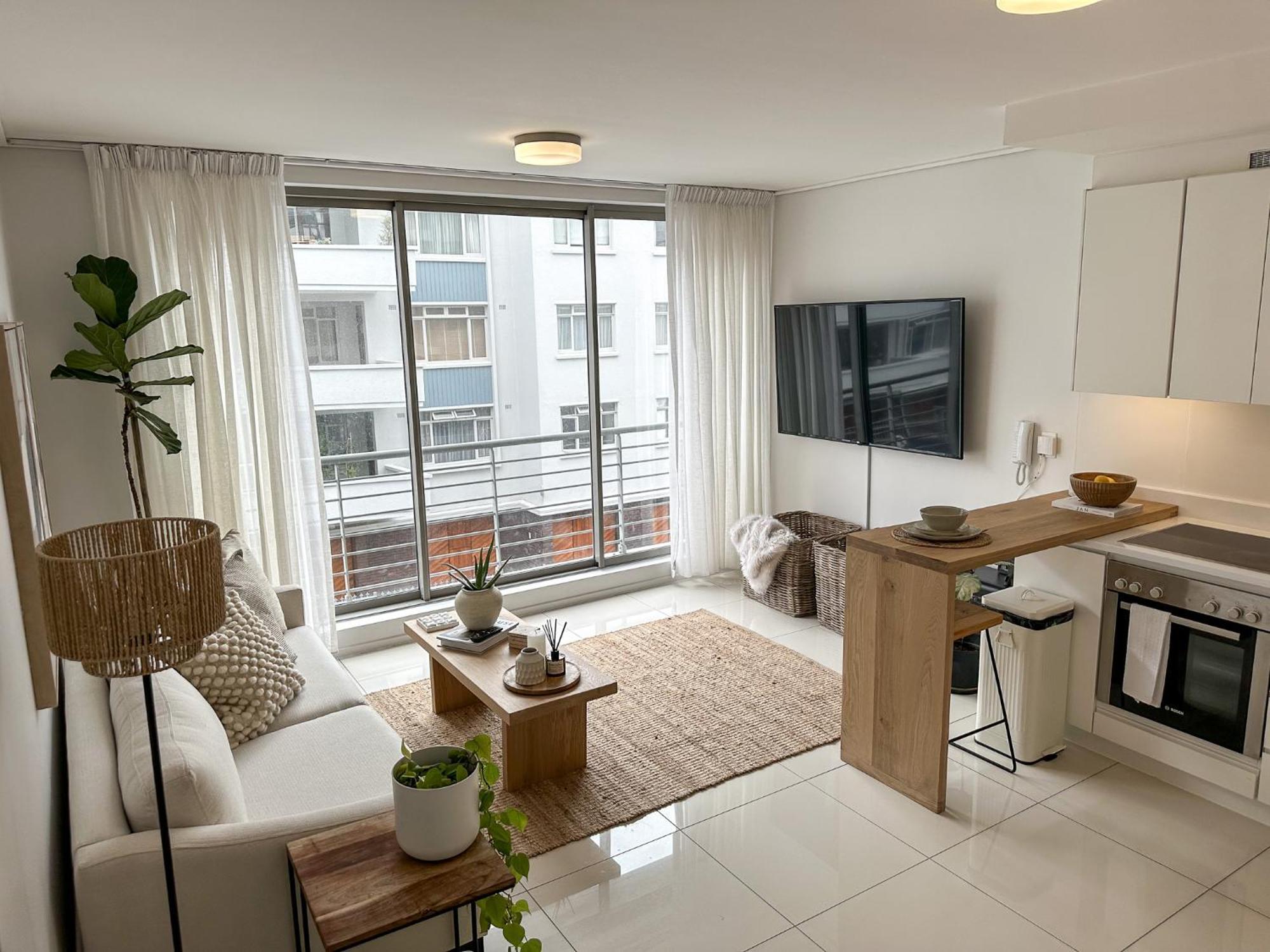 Luxury 1Br Green Point - Walk To Sea Point Promenade! Rooftop Pool, Secure Parking Cape Town Exterior photo